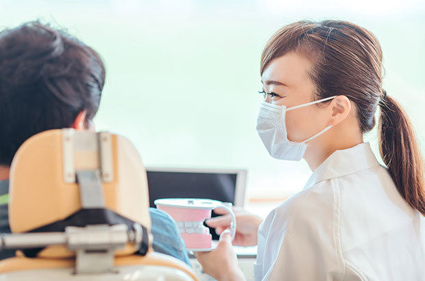 矯正治療を専門に行う矯正医が治療を一貫して担当